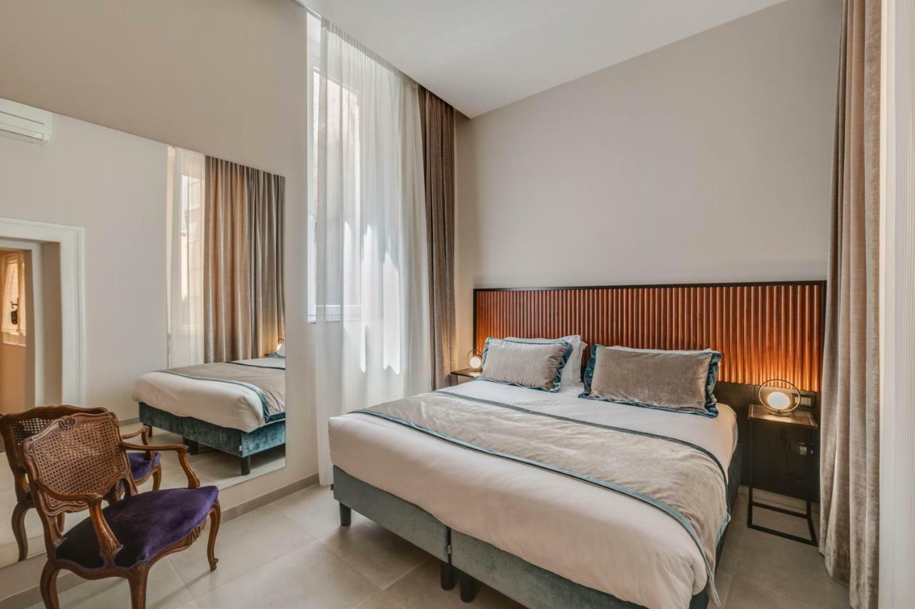 Adrianus Hotel Roma Esterno foto